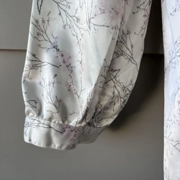 Chicos Shirt Womens Small White Floral Branch‎ Print Henley Long Sleeve Blouse 0 - Picture 3 of 12